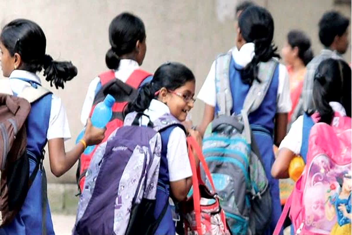 Public Holiday : इस बार 17 व 31 अक्टूबर को रहेगा सार्वजनिक अवकाश, बंद रहेंगे स्कूल