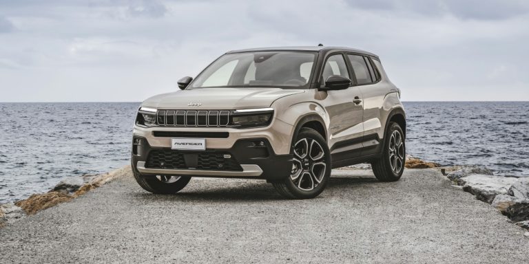 Jeep Avenger:A Compact, All-Electric Adventure SUV